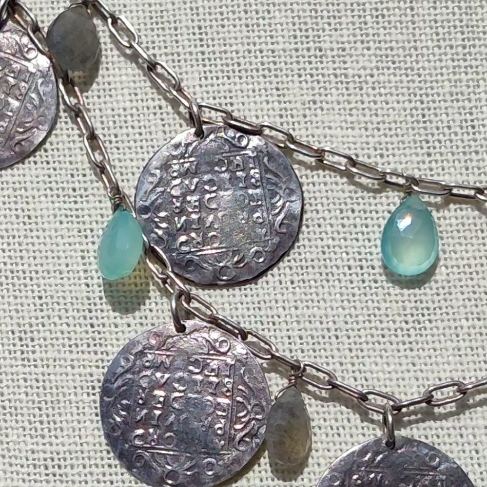 Stella & Dot retired labradorite and aquamarine coin necklace - Picture 8 of 10